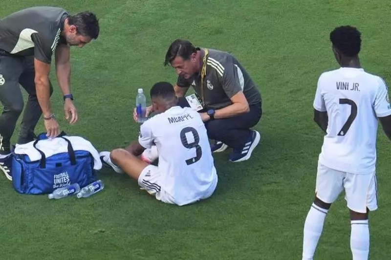 فينيسيوس ومبابي